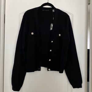 NWT beautiful Tahari sweater